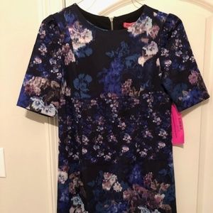 BETSEY JOHNSON BLACK SCUBA ELBOW SLEEVE DRESS